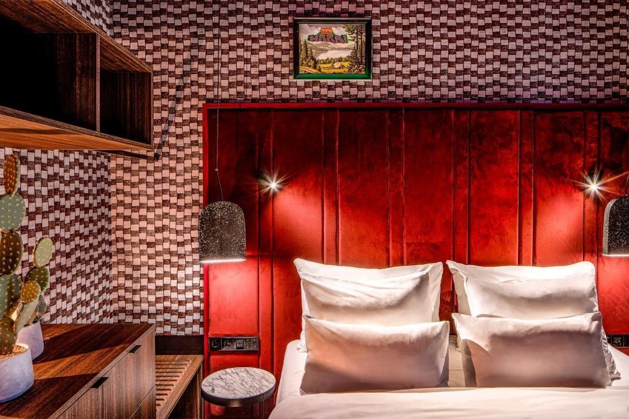 The Highlander Amsterdam Hotel Ngoại thất bức ảnh